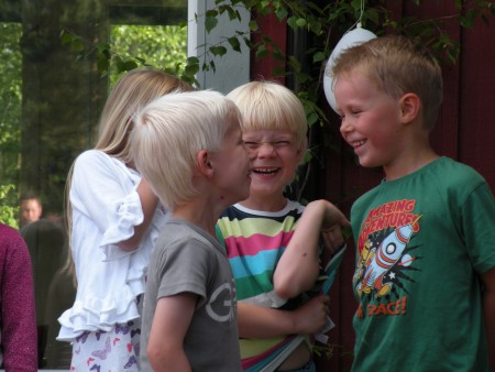 Ole met zijn vrienden Tias en Daniel